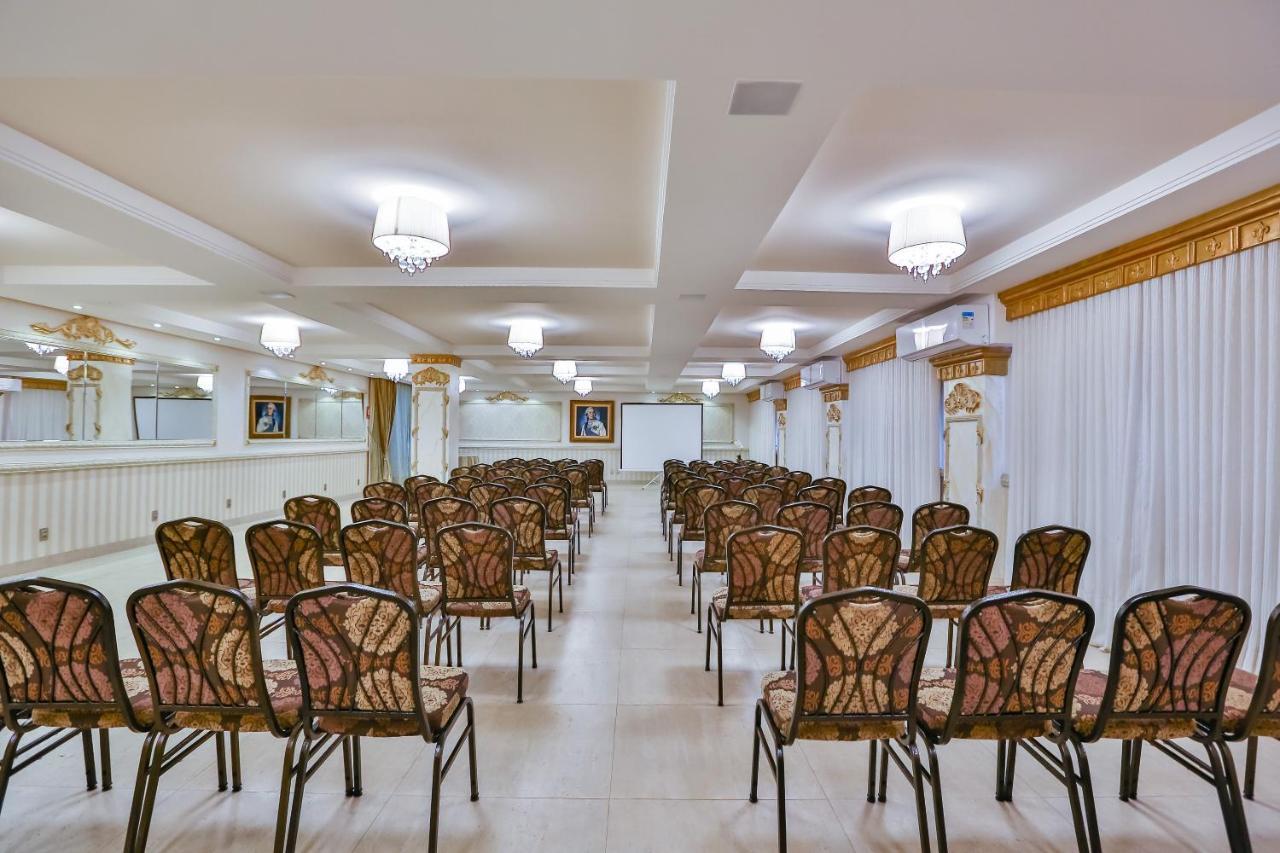Golden Lis Hotel Boutique Goiânia Exterior foto The main conference room